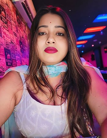 Call Girls in Darjeeling