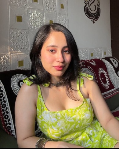 Darjeeling Call Girl