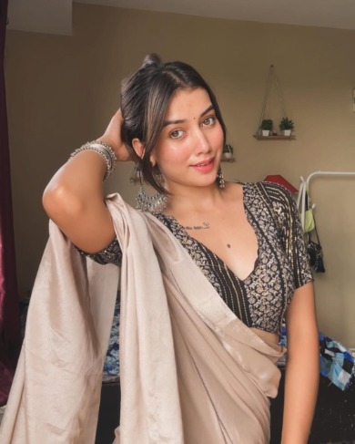 Call Girls in Darjeeling